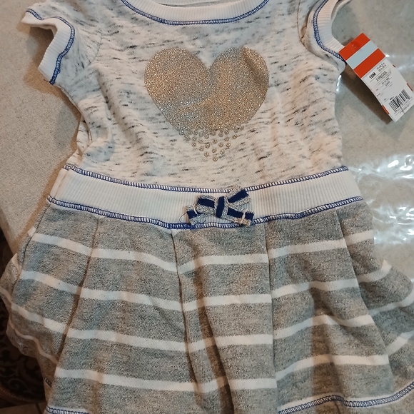 Striped Dress with Heart Design - Picture 7 of 7